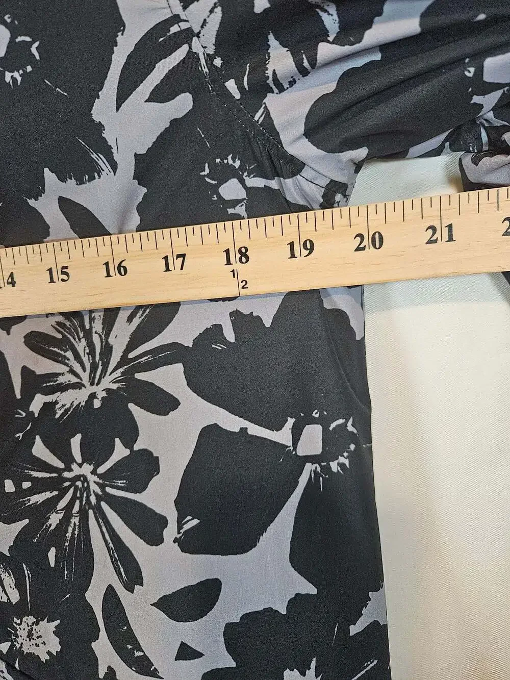 Roxy velcro size